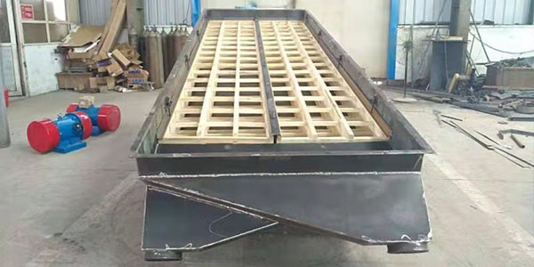 直線振動篩日常維護措施