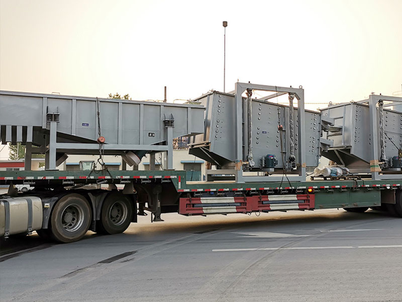 直線振動篩發貨現場